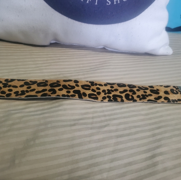 Leopard Choker Necklace #22 - Picture 5 of 6